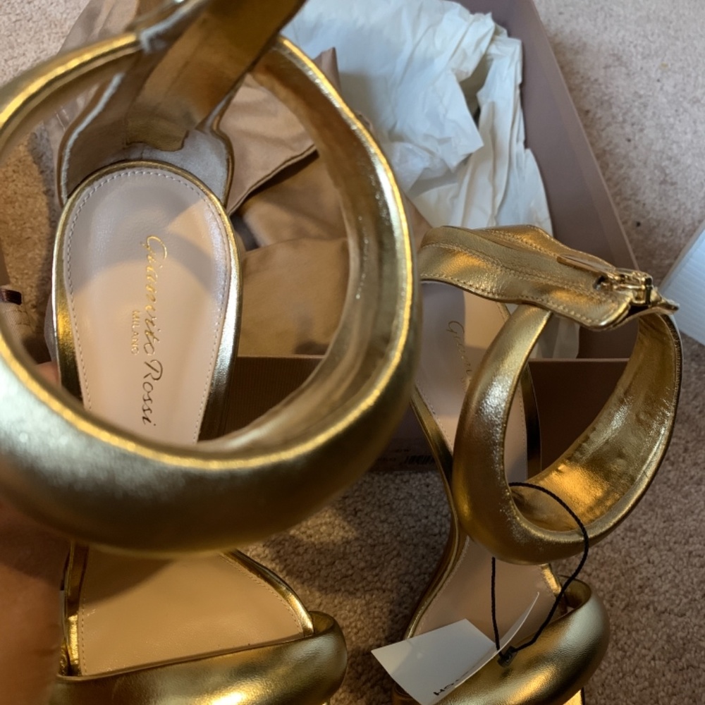 Gianvito Rossi Bijoux Heels - Picture 4 of 6